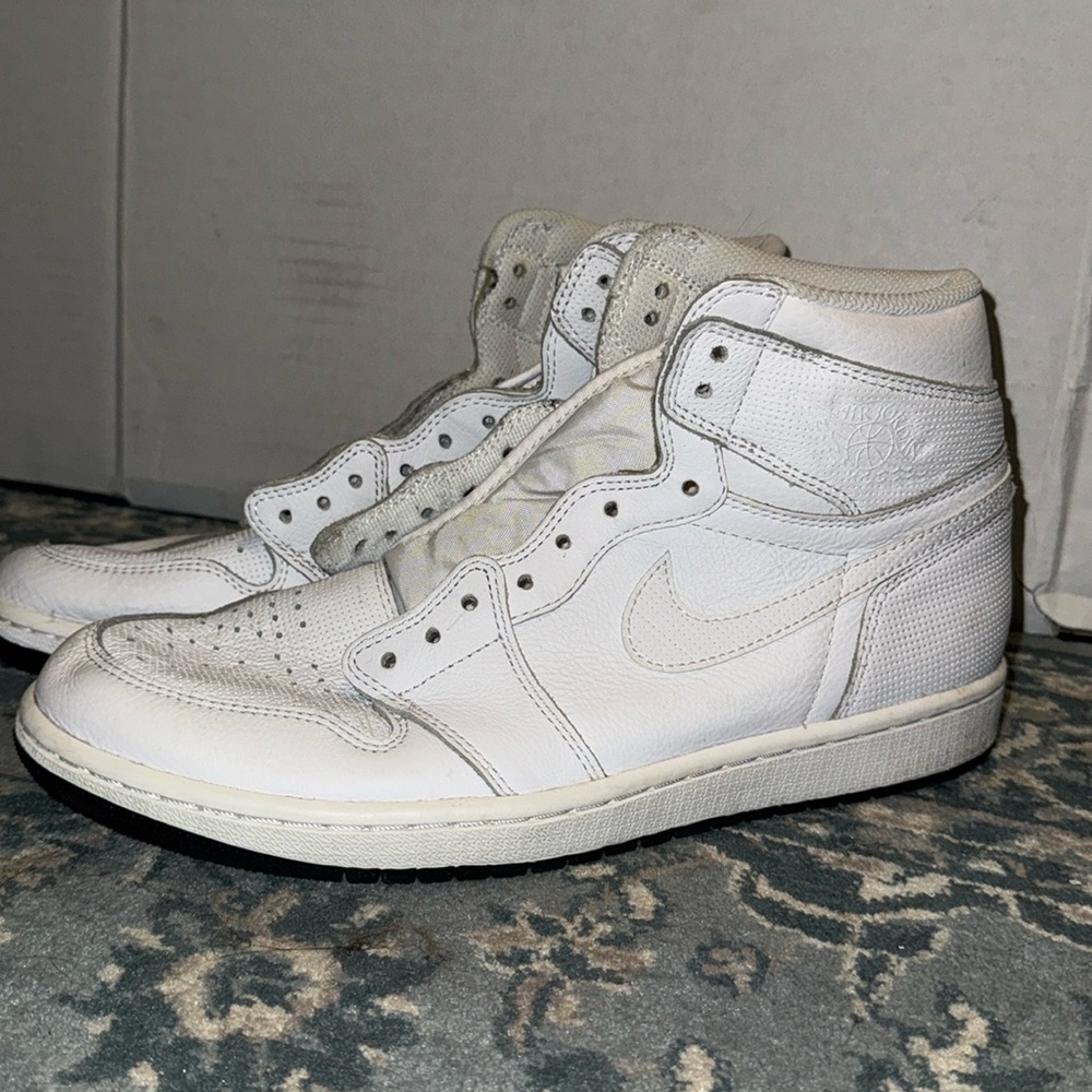 2016 Air Jordan Mids